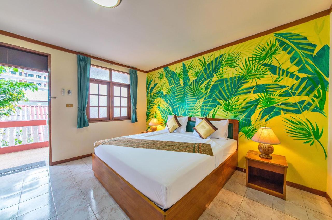 Patong Azzurro Village Hotel Esterno foto