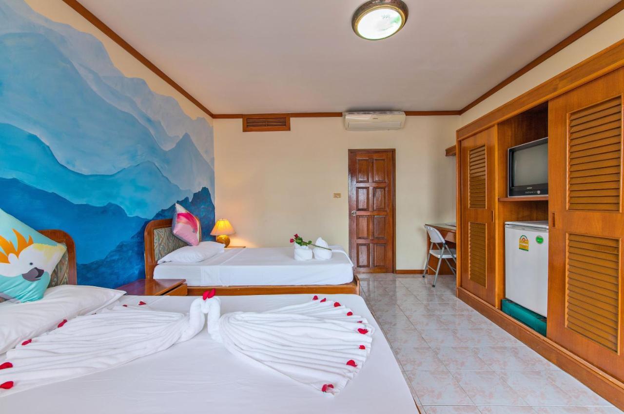 Patong Azzurro Village Hotel Esterno foto