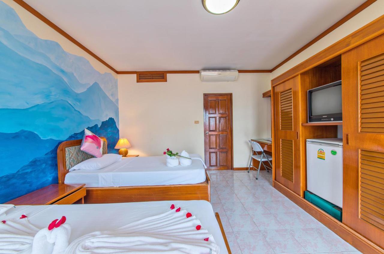 Patong Azzurro Village Hotel Esterno foto